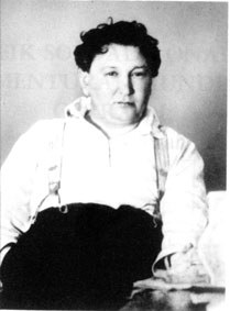 Jaroslav Hasek: Ekialdeko buhamea Jaroslav Hasek: Ekialdeko buhamea