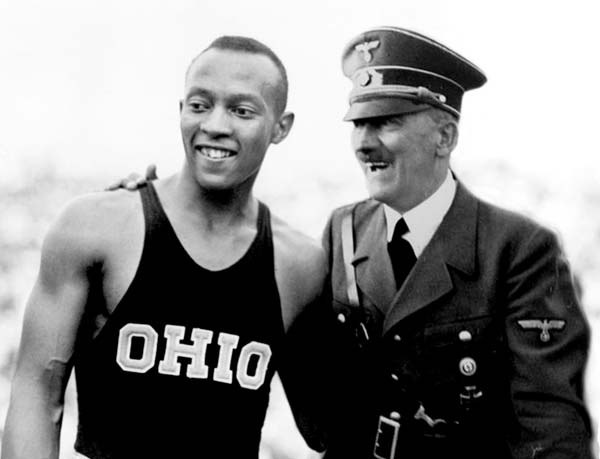 Jesse Owens martxan da Jesse Owens martxan da