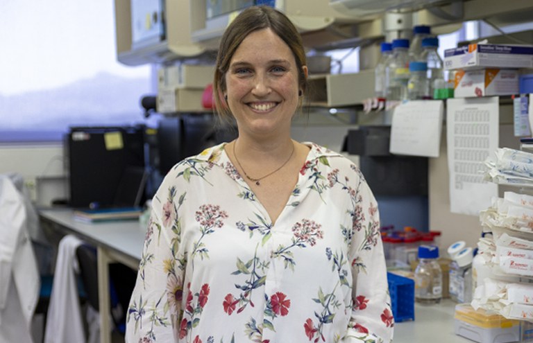 Jone Mitxelena zientzialariaren ikerketa saritu dute 'For Women in Science' programan