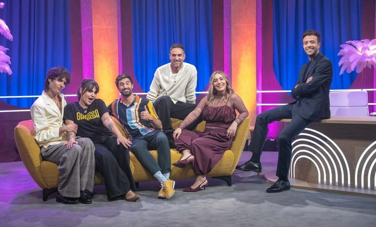 Julen Telleriak aurkeztutako 'Gaupasa' late night saioa estreinatuko dute gaur ETB1-en