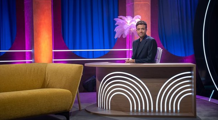 Julen Telleriak aurkeztutako 'Gaupasa' late night saioa estreinatuko dute gaur ETB1-en