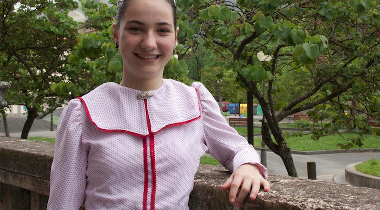 Katerin Artola, lehen Aurresku Txapelketa Nagusiko garaile Ordizian Katerin Artola, lehen Aurresku Txapelketa Nagusiko garaile Ordizian