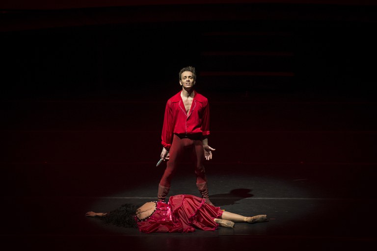 carmen.jpg