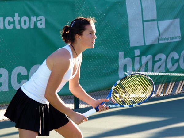 Lara Arruabarrena tenislari tolosar gaztea Rolland Garros txapelketan lehiatuko da Lara Arruabarrena tenislari tolosar gaztea Rolland Garros txapelketan lehiatuko da