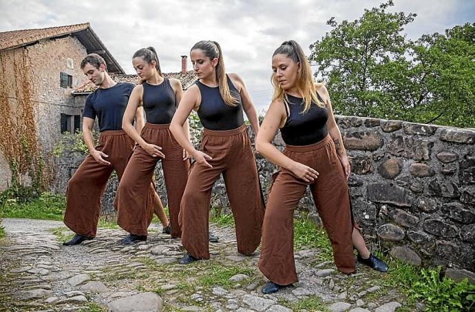 Larunbatean hasiko da Auñamendiko antzerki zikloa