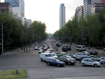 Larunbatetan auto zaharrik ez Larunbatetan auto zaharrik ez