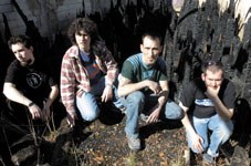 Lehiotikan, hardcore melodikoaren leihotik Lehiotikan, hardcore melodikoaren leihotik