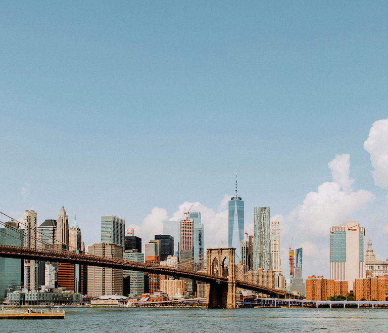 Loiuko aireportutik New Yorkerako hegaldiak egingo dira Loiuko aireportutik New Yorkerako hegaldiak egingo dira