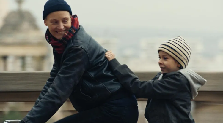 'Love me tender' filma: ama lesbiana baten sistemaren aurkako borroka
