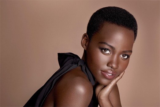 Lupita Nyong’o: "Gizakiok krudeltasuna muturreraino eramateko gai gara" Lupita Nyong’o: "Gizakiok krudeltasuna muturreraino eramateko gai gara"