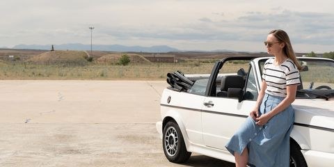 white-lines-netflix-serie-1560422734.jpg