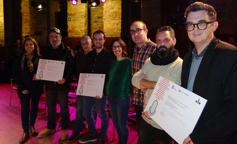 Maider Segurola eta Lander Eizagirre, Hamaika Entzuteko! irrati-piezen irabazleak Maider Segurola eta Lander Eizagirre, Hamaika Entzuteko! irrati-piezen irabazleak