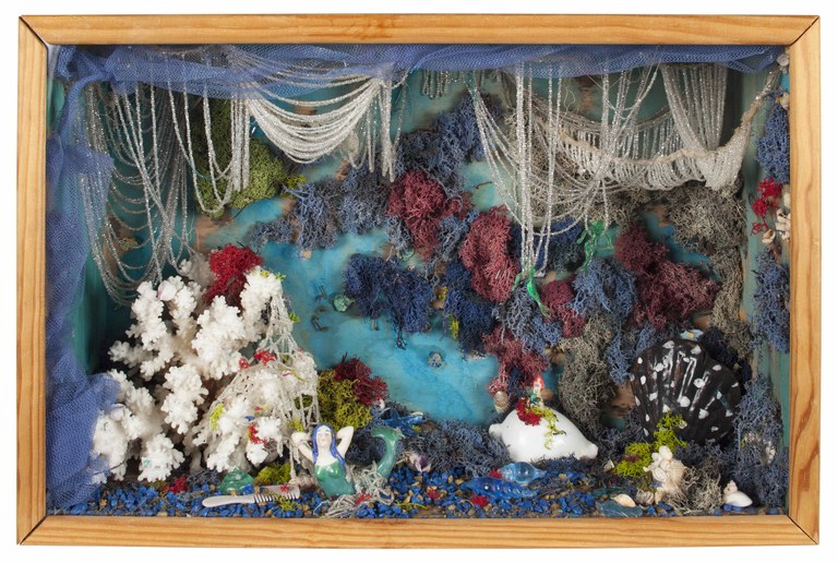 Mar de fondo_2001.jpg