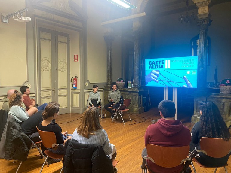 Martxan da bigarren Gaztealdia, sarean zein kalean