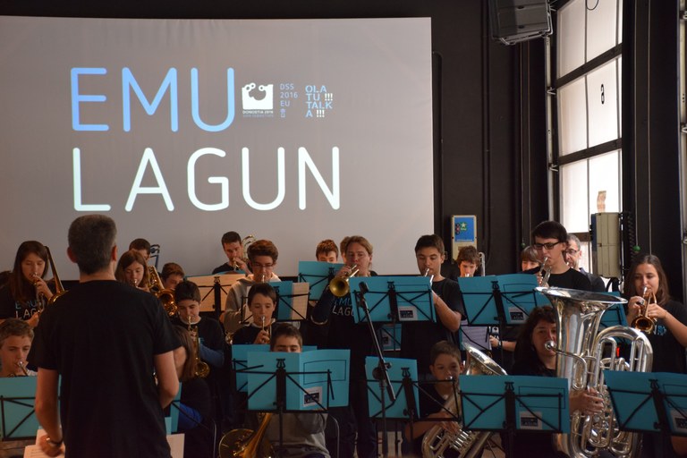 Martxan da 'Ni ere, EMUlagun' egitasmoa Martxan da 'Ni ere, EMUlagun' egitasmoa