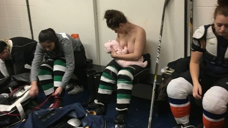 Maternidad-Hockey_sobre_hielo-Canada-Deportes-Otros_Deportes-Otros_Deportes_296483389_72161165_1024x576.jpg