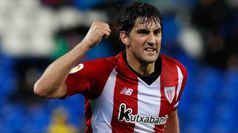 Mehatxuak eta irainak Athleticeko Mikel San José eta Beñati komunikatua euskara hutsean argitaratzeagatik Mehatxuak eta irainak Athleticeko Mikel San José eta Beñati komunikatua euskara hutsean argitaratzeagatik