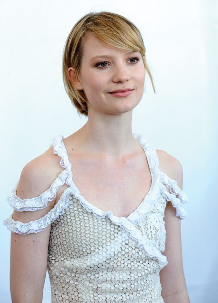 Mia Wasikowska: Arima begietan Mia Wasikowska: Arima begietan