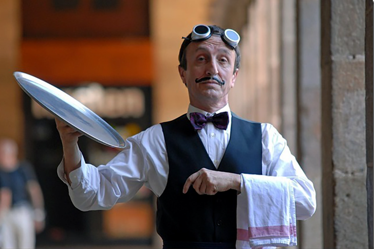 Mikroantzerkiko bi pieza antzeztuko dituzte Bakioko Txakolin Museoan