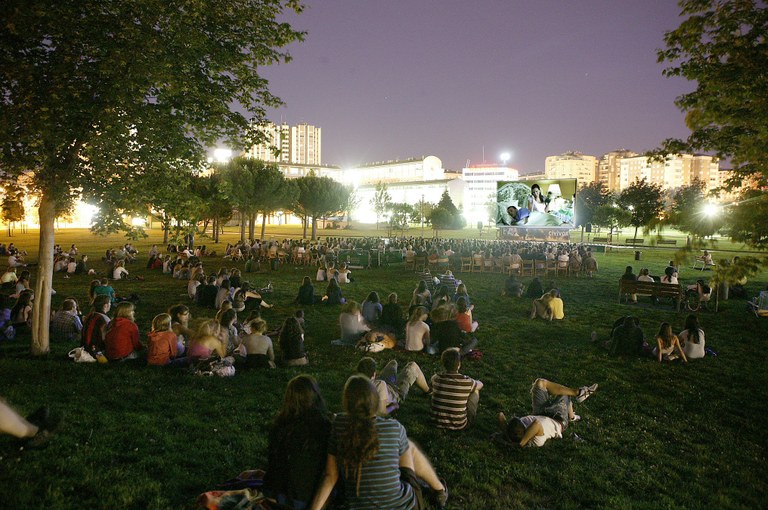 'Minions, Gruren jatorria' filma emango dute aire zabalean, Iruñean