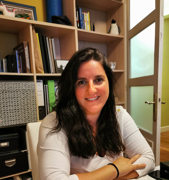 MONIKA ZAPIRAIN: "Norentzat da Donostia, hemen egun batzuk igarotzen dituztenentzat ala hemen bizi eta lan egiten dugunontzat?" MONIKA ZAPIRAIN: "Norentzat da Donostia, hemen egun batzuk igarotzen dituztenentzat ala hemen bizi eta lan egiten dugunontzat?"