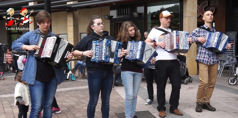 moztua albisteako.jpg