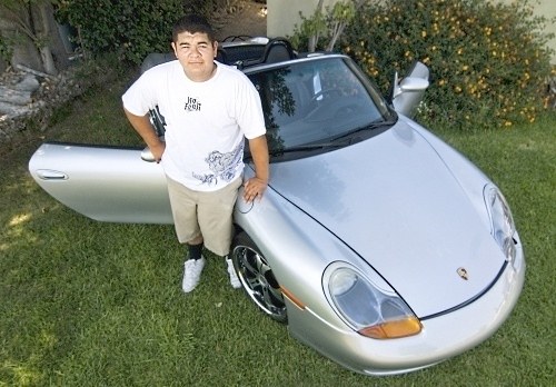 Mugikor zahar batetik Porschera Mugikor zahar batetik Porschera