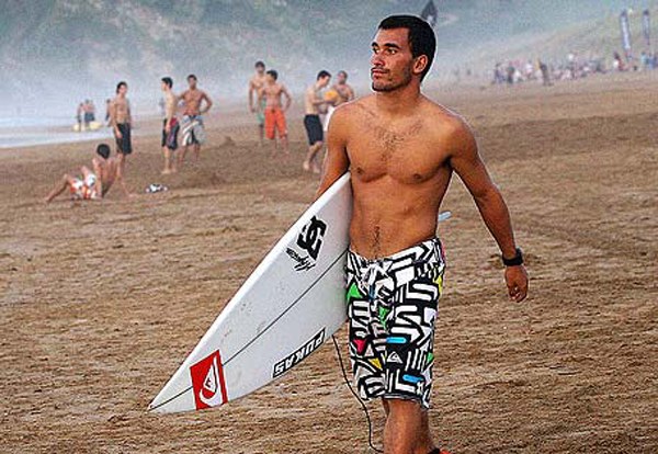 Mundu mailako surf txapelketa Zarautzen Mundu mailako surf txapelketa Zarautzen