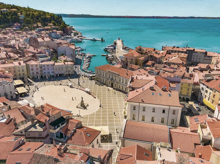 MUNDUA: ESLOVENIA MUNDUA: ESLOVENIA