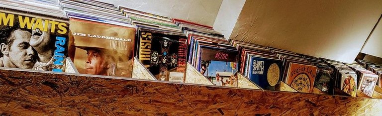 Musika denda berri bat loratu da Musika denda berri bat loratu da
