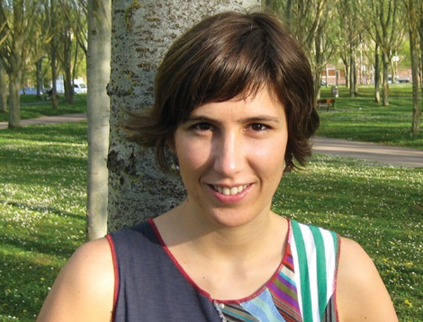 Nahia Hualde: "Poltsan beti daramat koaderno bat eta boligrafo bat edo bi
" Nahia Hualde: "Poltsan beti daramat koaderno bat eta boligrafo bat edo bi
"