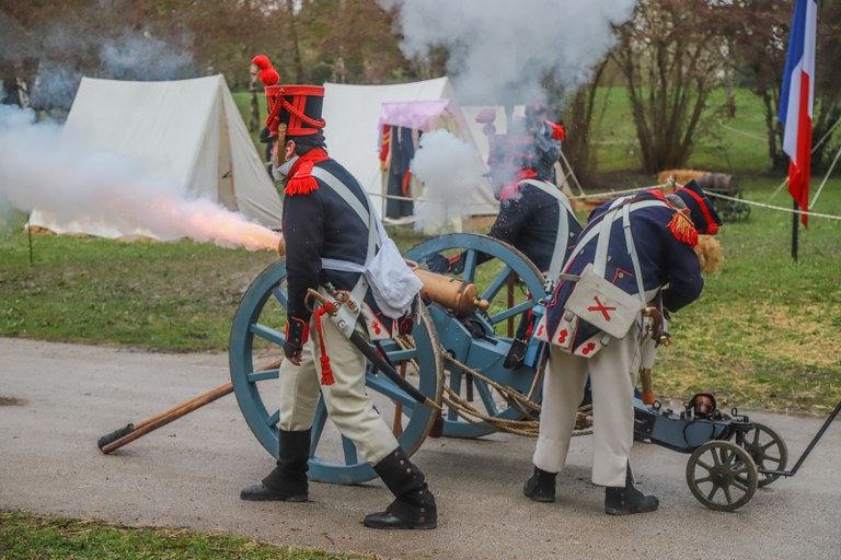 Napoleonen garaian girotutako azoka egingo dute asteburuan Gasteizen