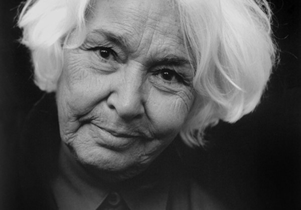 Nawal El Saadawi: Emakume izena duen iraultza Nawal El Saadawi: Emakume izena duen iraultza