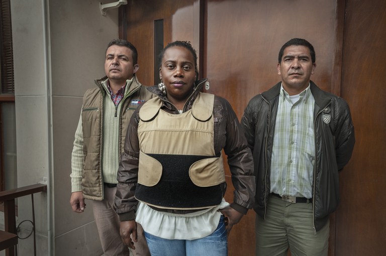 Nazioarteko gatazketan izaten den emakumeen aurkako indarkeriari buruzko erakusketa jarri dute Donostian