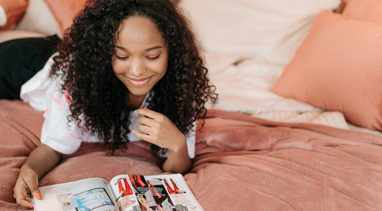 Nerabezaroak uste baino denbora gehiago irauten du garunaren inguruko ikerketa baten arabera
