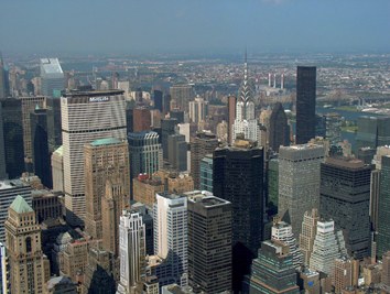 New Yorkeko metroa hankaz gora New Yorkeko metroa hankaz gora