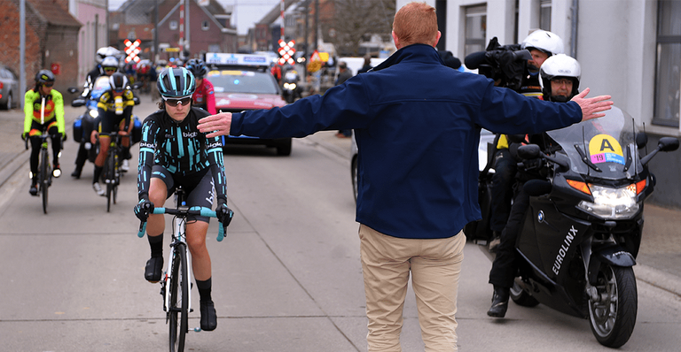 Nicole-Hanselmann-la-ciclista-a-la-que-le-impidieron-alcanzar-a-los-hombres-en-una-carrera-mixta.png