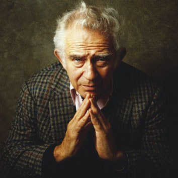Norman Mailer: AEB-etako burrunba hotsa Norman Mailer: AEB-etako burrunba hotsa