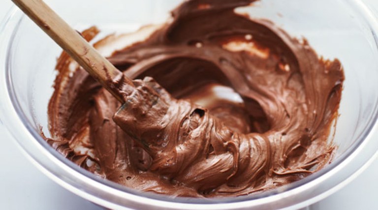 Nutella dastatzaile bila dabiltza! Nutella dastatzaile bila dabiltza!