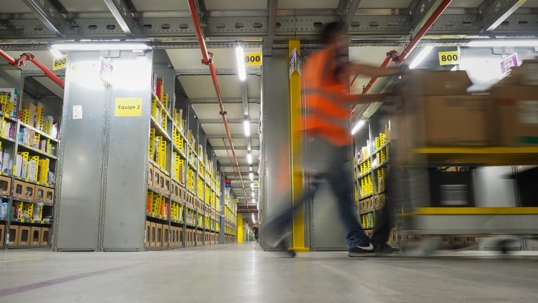 Online salmentak, ingurugiroaren amesgaiztoa Online salmentak, ingurugiroaren amesgaiztoa