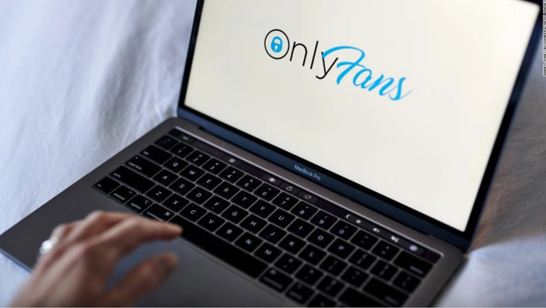 OnlyFans plataformak eduki sexual esplizitua debekatuko du urritik aurrera OnlyFans plataformak eduki sexual esplizitua debekatuko du urritik aurrera