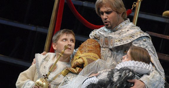 Opera eta musikari gazteak, Hamabostaldiaren aste honetako menuan Opera eta musikari gazteak, Hamabostaldiaren aste honetako menuan