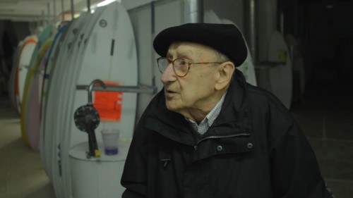 Patxi Oliden, surfa herritarrei hurbildu zien aitzindaria Patxi Oliden, surfa herritarrei hurbildu zien aitzindaria