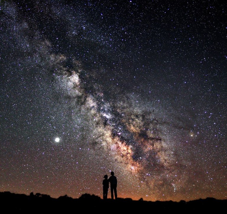 Pertseiden behaketa astronomikoa egingo dute Izki eta Valderejo Parke Naturaletan