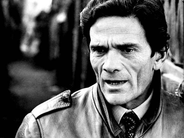 Pier Paolo Pasolini: errautsetako poeta Pier Paolo Pasolini: errautsetako poeta