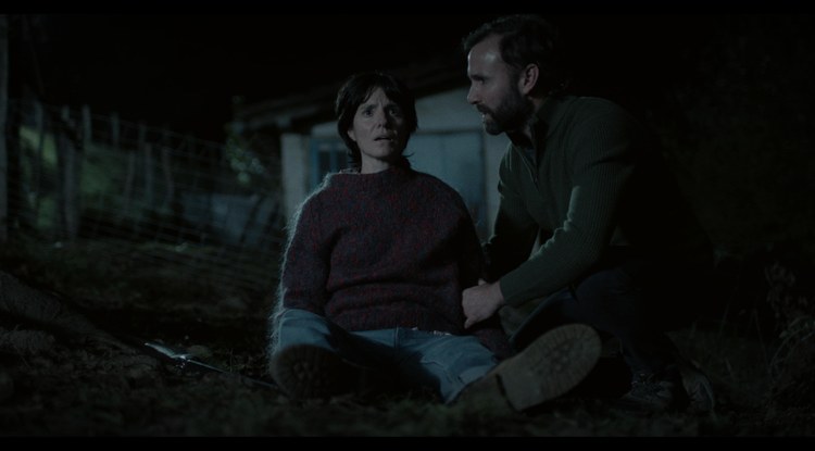 'Piztiak' telesaila Primeran atarian duzu: suspensea, fantasia, drama eta komedia beltza