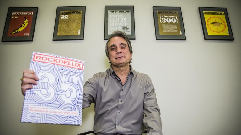 "Rockdelux" musika aldizkari mitikoak bere ateak itxi ditu 35 urteren ondoren "Rockdelux" musika aldizkari mitikoak bere ateak itxi ditu 35 urteren ondoren