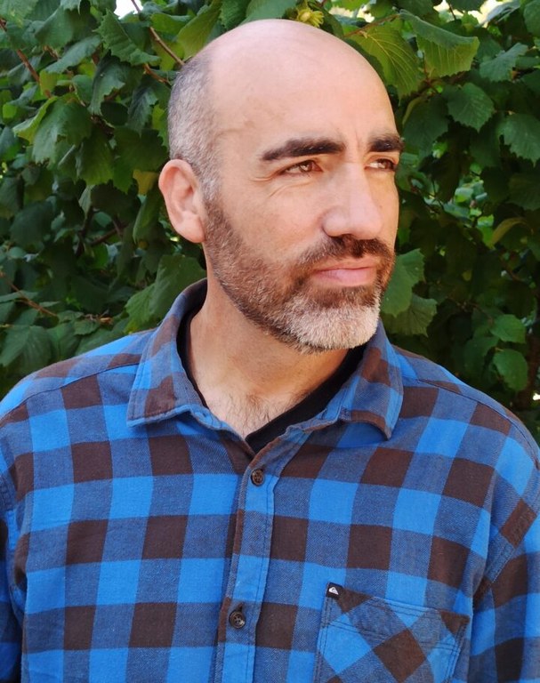 Ruben Ruizen 'Pellokeriak' ipuin bilduma aukeratu dute Mikel Zarate sariaren irabazle