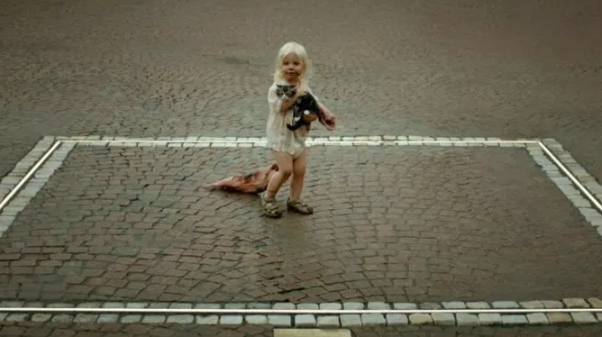 Screenshots_2019-03-28 the square ruben östlund - Buscar con Google.png