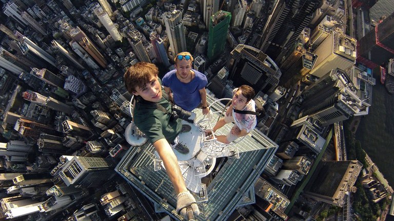 'Selfie' batengatik hil 'Selfie' batengatik hil